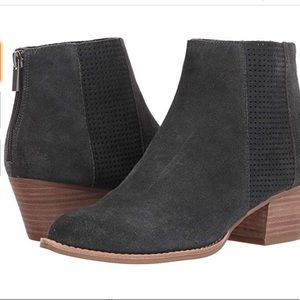 Dolce Vita Women's Sara Black Suede Shoe Bootie